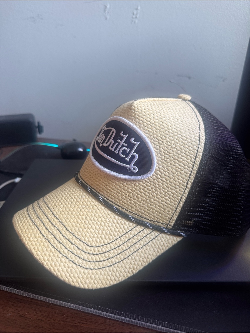 Von Dutch Beige Straw Brim Trucker Hat with Black Mesh
